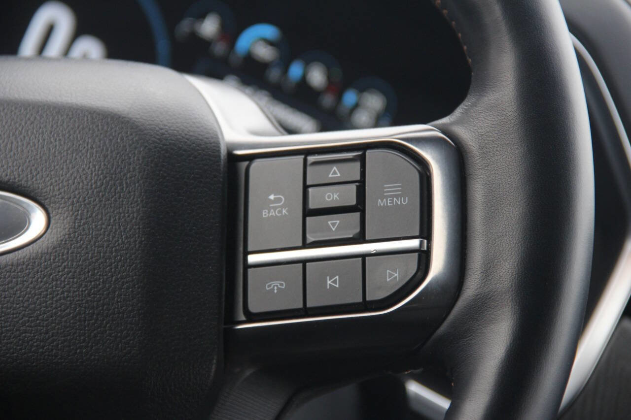 Certified 2023 Ford F150 Platinum w/ Equipment Group 701A High image 17