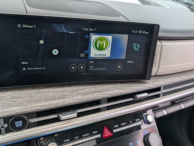 Used 2024 Hyundai Santa Fe Limited image 19