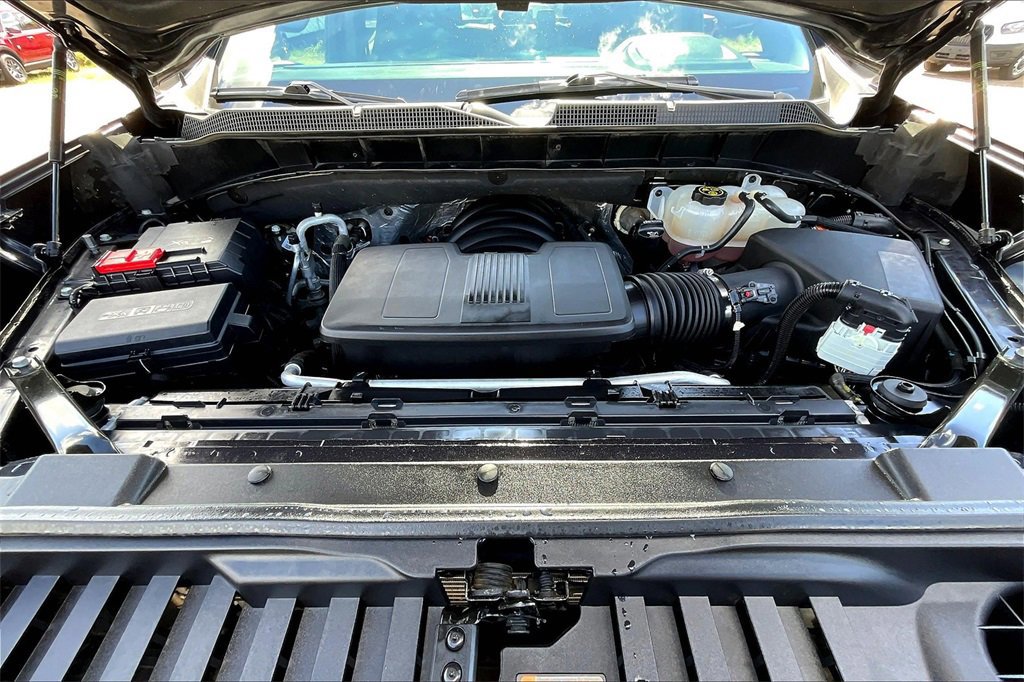 Used 2022 Chevrolet Silverado 1500 LTZ w/ Z71 Off-Road Package image 12