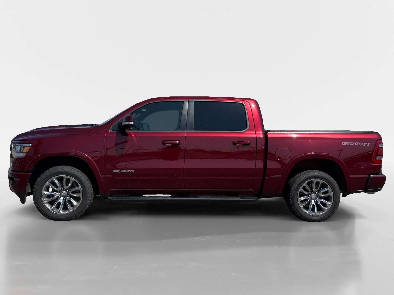 Used 2021 RAM 1500 Laramie w/ Sport Appearance Package AWD/4WD image 2