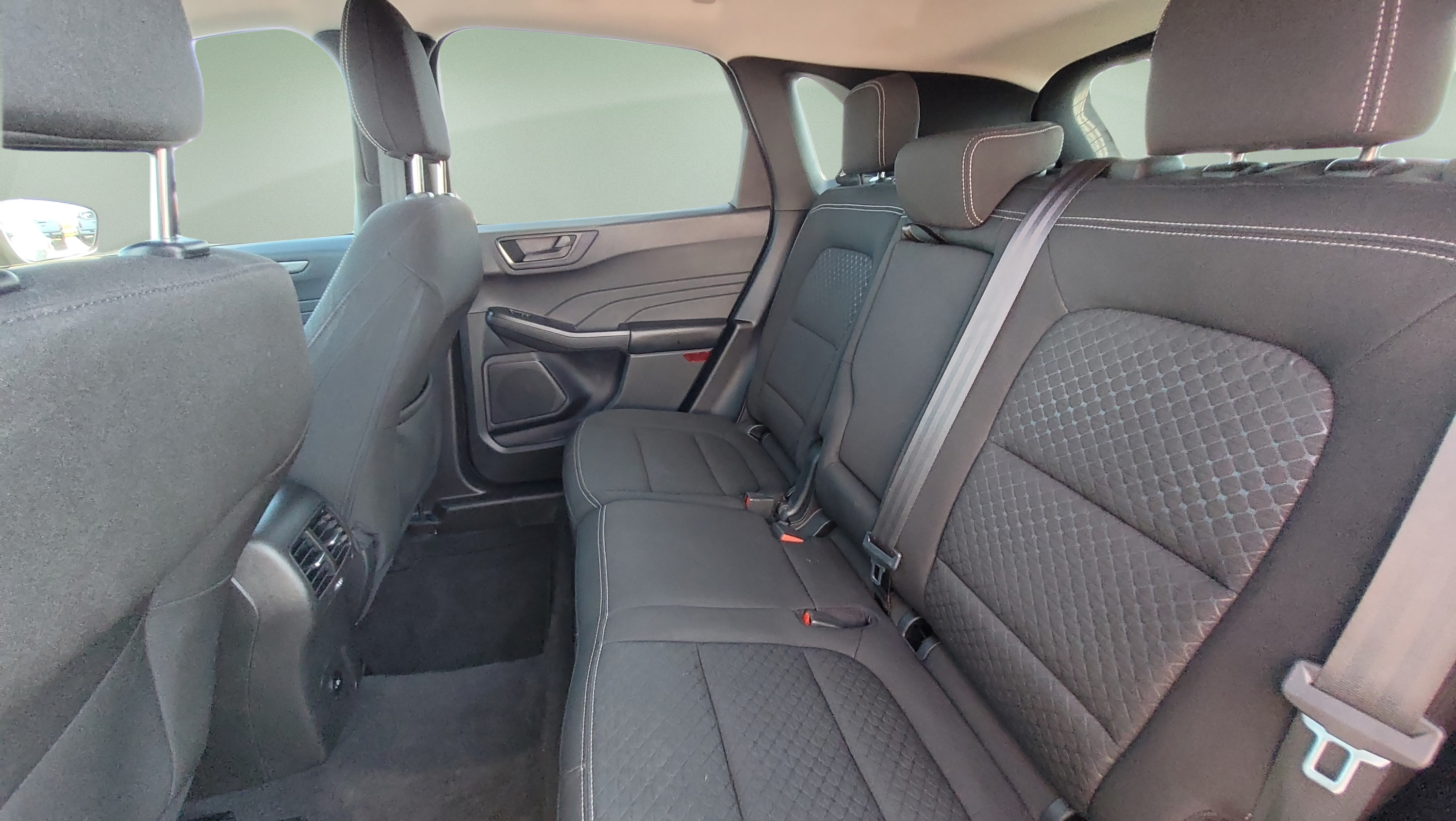Certified 2023 Ford Escape Active w/ Cold Weather Package FWD image 15