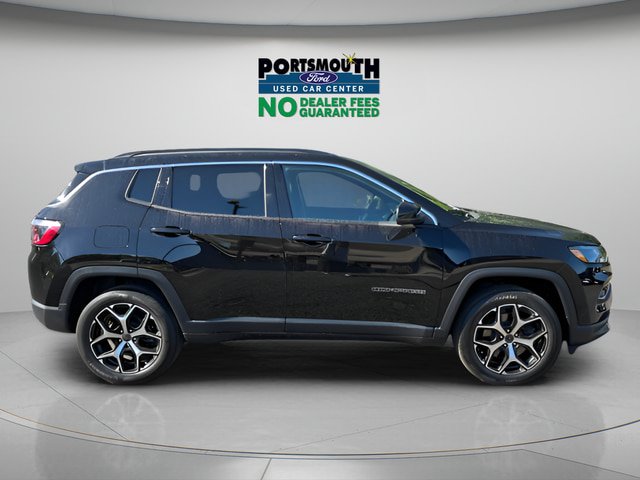 Used 2025 Jeep Compass Limited AWD/4WD image 26