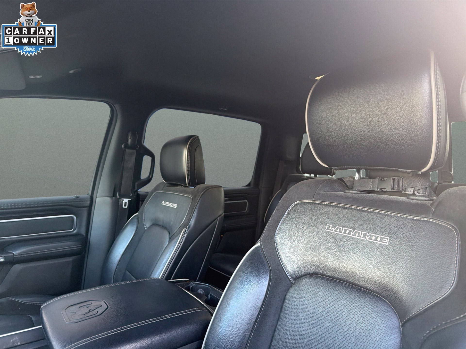 Used 2021 RAM 1500 Laramie w/ Sport Appearance Package AWD/4WD image 10