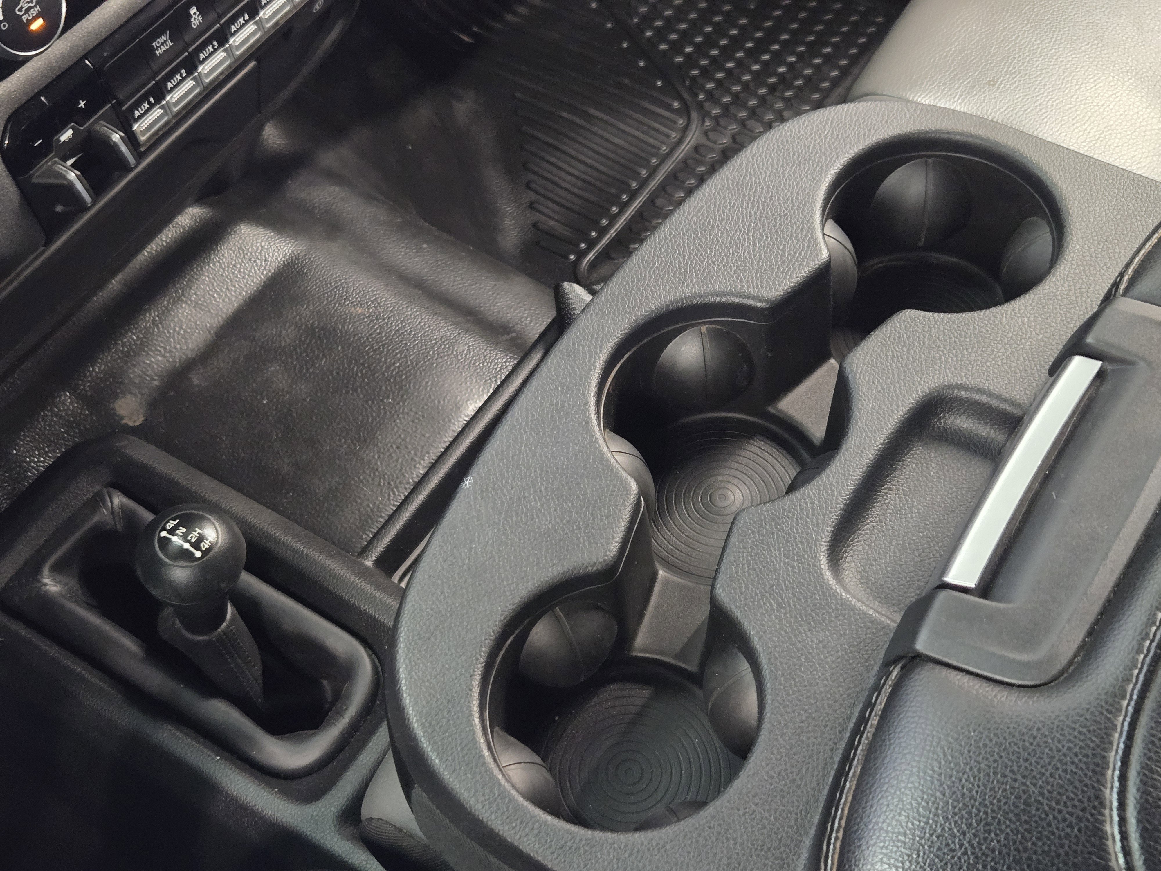 Used 2023 RAM 2500 Tradesman w/ Chrome Appearance Group image 19