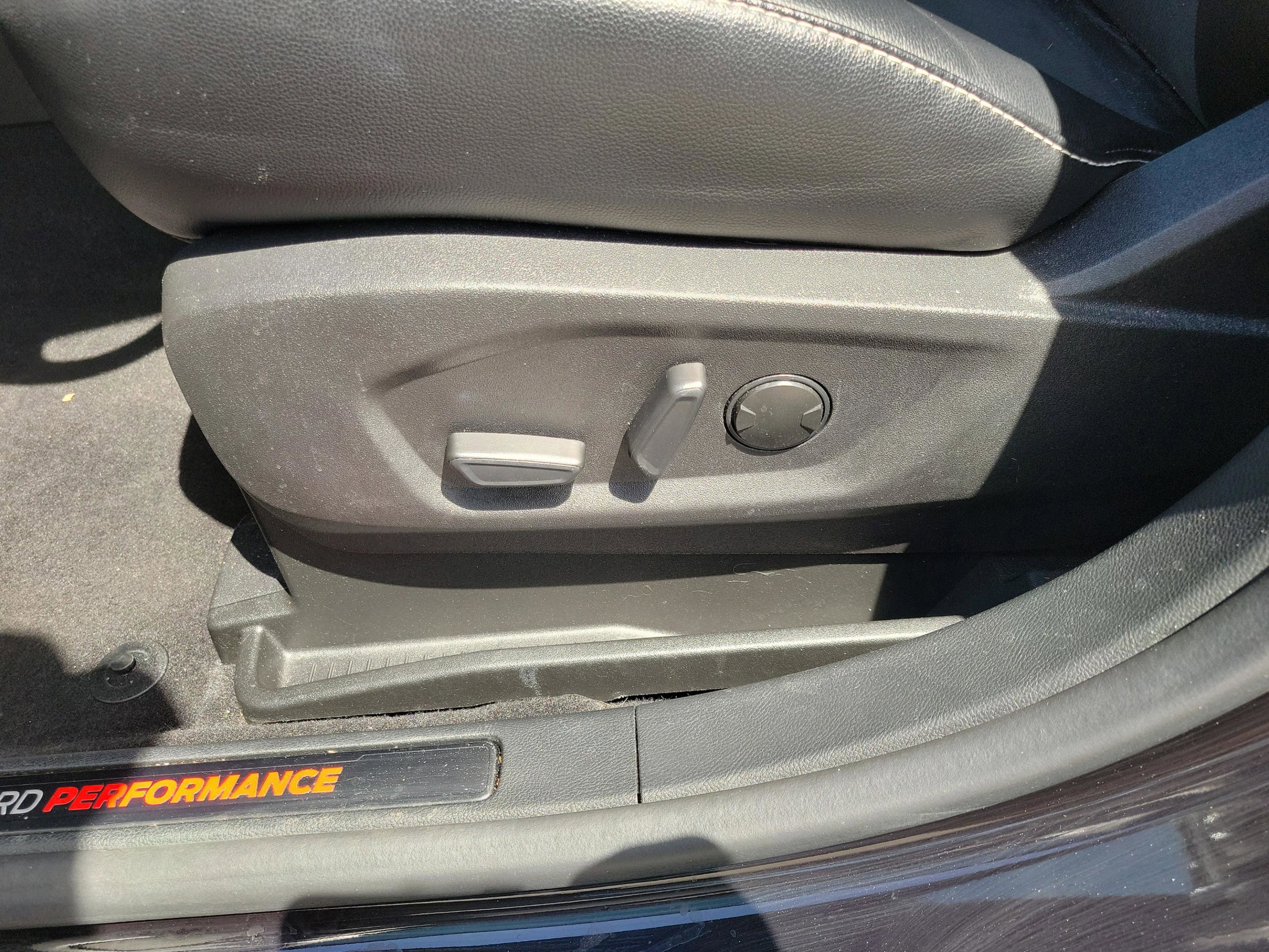 Certified 2022 Ford Edge ST AWD/4WD image 10