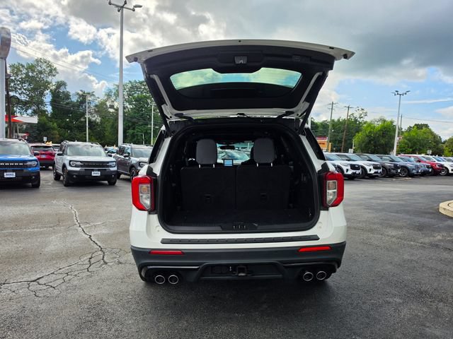 Certified 2023 Ford Explorer ST w/ Equipment Group 401A AWD/4WD image 8