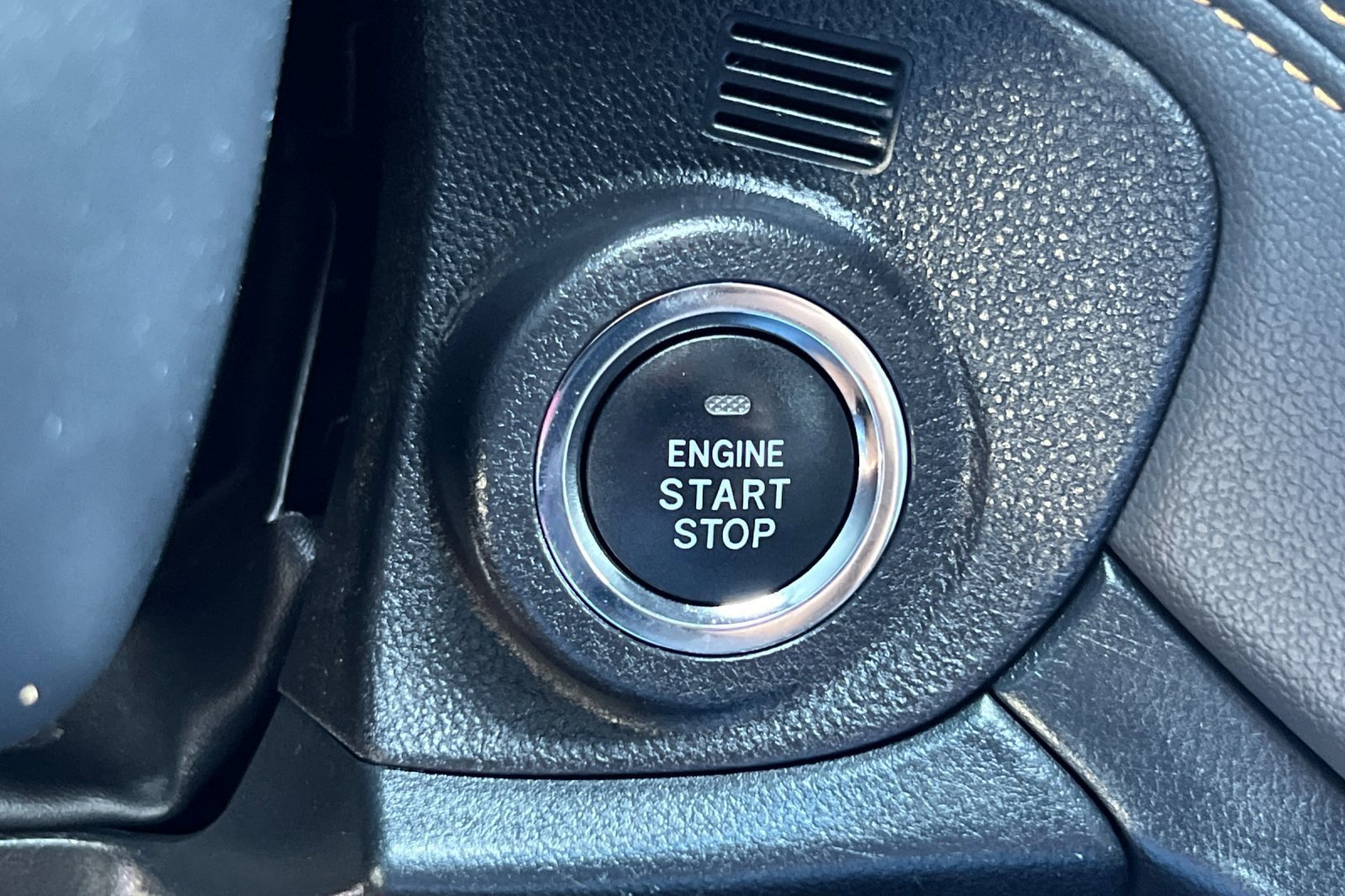 Used 2022 Subaru Outback Wilderness image 24