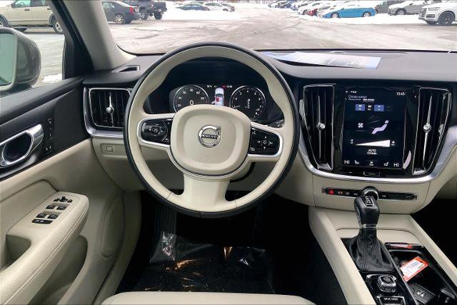 Used 2020 Volvo V60 T5 Cross Country w/ Protection Package Premier image 6