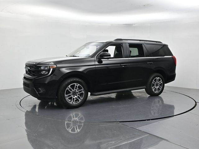 Certified 2025 Ford Expedition Active AWD/4WD image 5