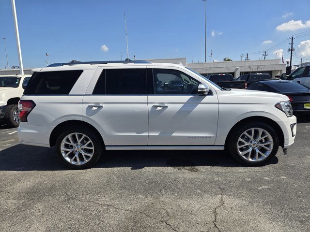 Certified 2019 Ford Expedition Platinum RWD image 4