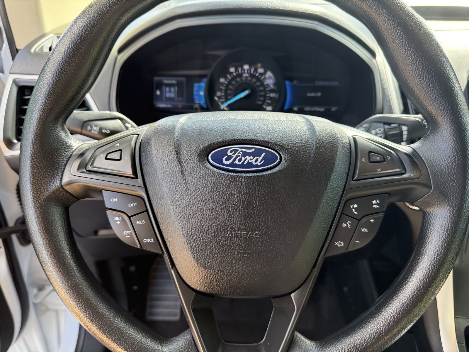 Certified 2024 Ford Edge SE w/ Black Appearance Package AWD/4WD image 27