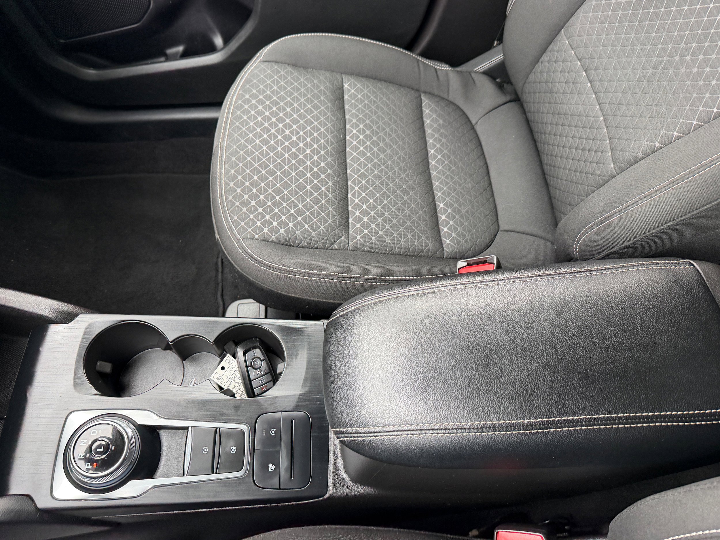 Certified 2023 Ford Escape Active AWD/4WD image 25