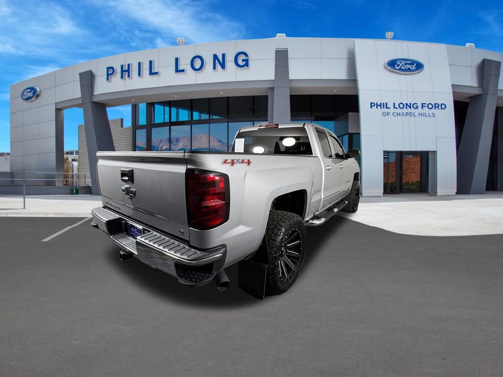 Used 2017 Chevrolet Silverado 1500 LT w/ All Star Edition AWD/4WD image 5