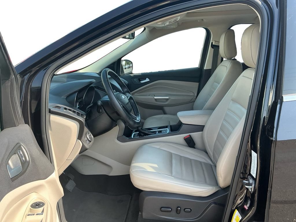 Certified 2019 Ford Escape SEL FWD image 14