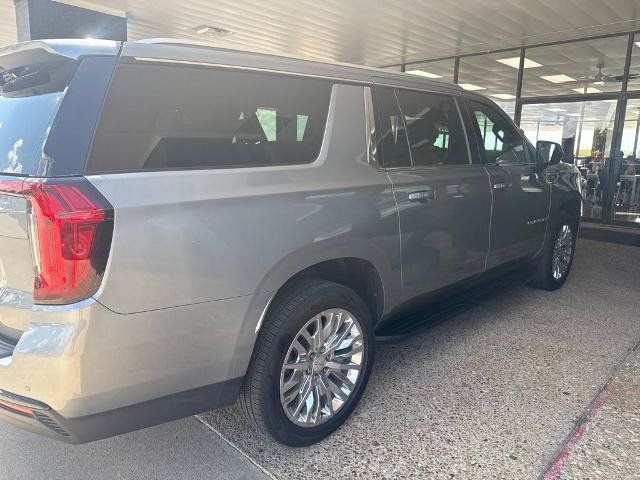 Used 2023 GMC Yukon XL SLE w/ Gmc Pro Safety Plus Package RWD image 3