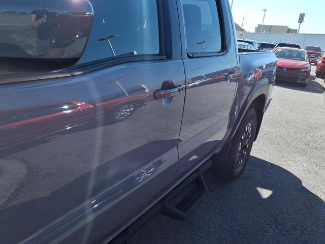 Used 2024 Nissan Frontier PRO-4X w/ Off-Road Protection Package image 4