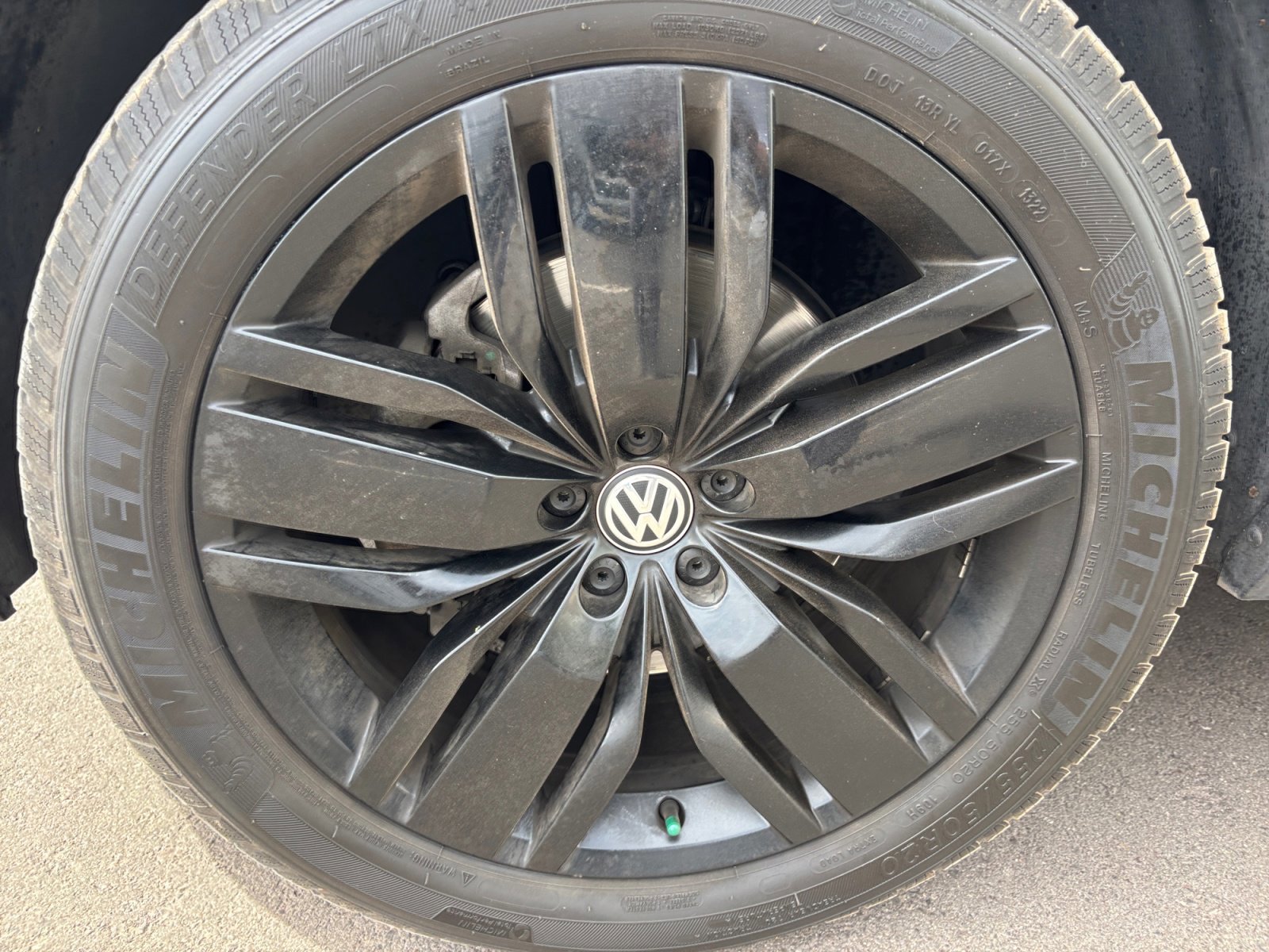 Used 2019 Volkswagen Atlas SEL Premium AWD/4WD image 23