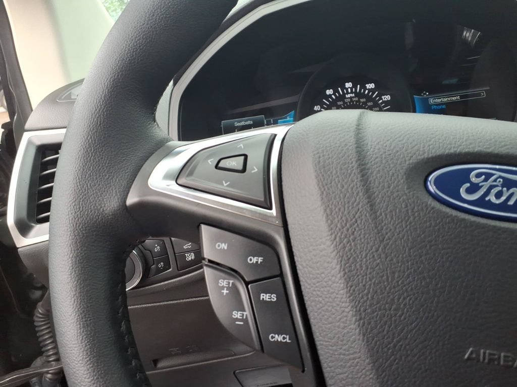 Certified 2024 Ford Edge SEL w/ Convenience Package AWD/4WD image 15