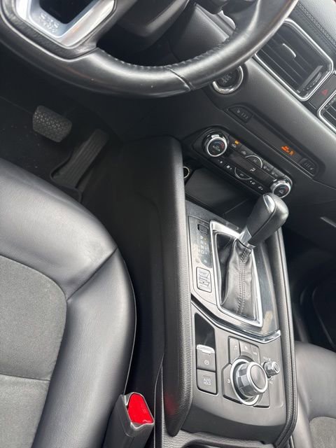 Used 2018 MAZDA CX-5 Touring w/ Preferred Equipment Package image 28