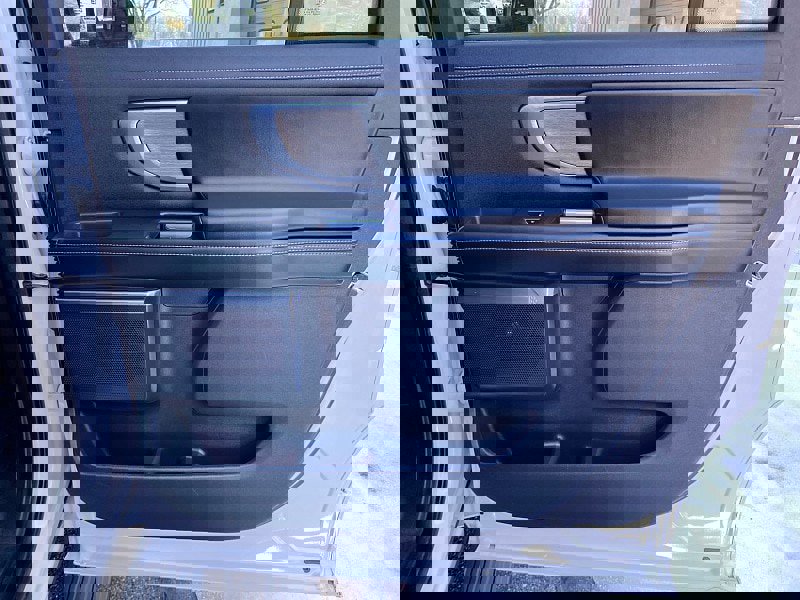 Certified 2025 Ford Expedition Max Platinum image 43