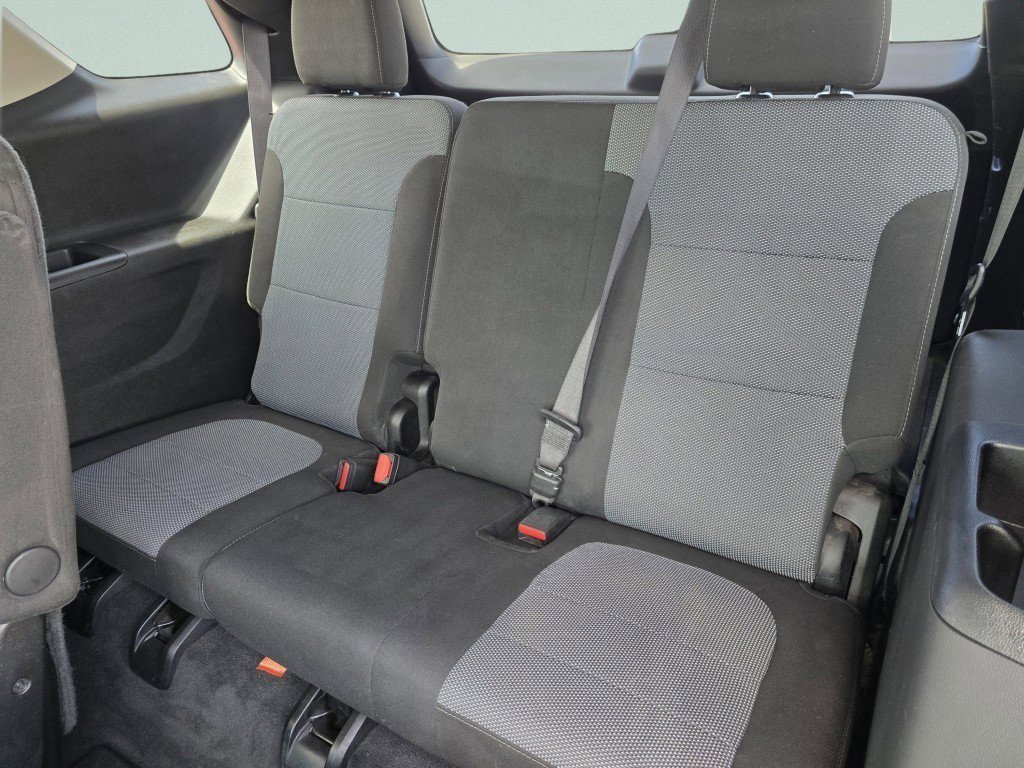 Used 2019 Chevrolet Traverse LT AWD/4WD image 25
