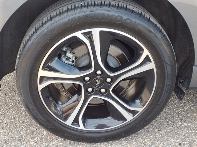 Certified 2023 Ford Edge ST w/ Equipment Group 401A image 32