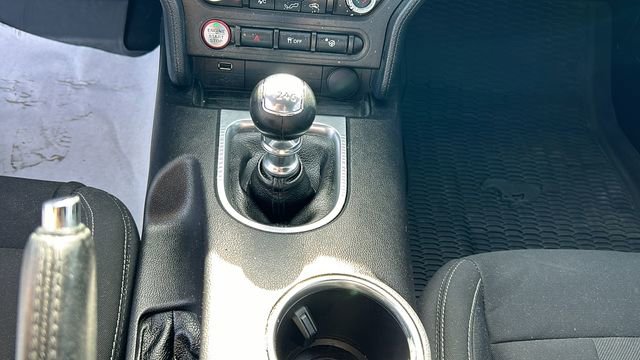 Certified 2019 Ford Mustang Coupe image 20