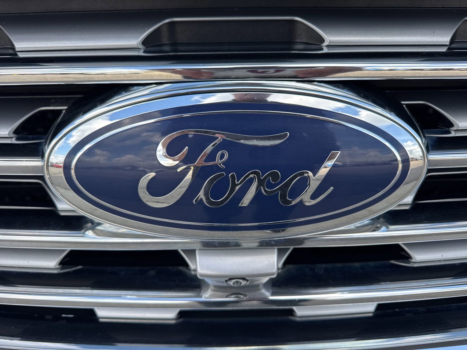 Certified 2021 Ford Edge Titanium w/ Equipment Group 301A AWD/4WD image 14