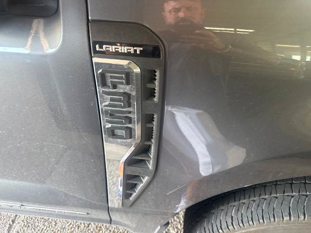 Certified 2025 Ford F350 Lariat w/ Lariat Ultimate Package AWD/4WD image 3