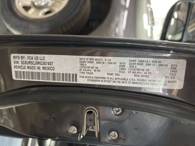 Used 2024 RAM 2500 Tradesman w/ Chrome Appearance Group AWD/4WD image 35