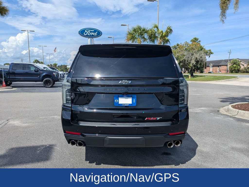 Used 2026 Chevrolet Suburban RST w/ RST Capability Package AWD/4WD image 5