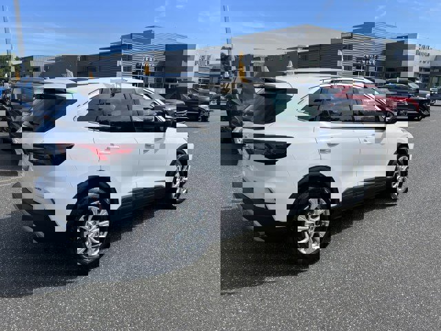 Certified 2024 Ford Escape Active w/ Tech Pack #1 image 3