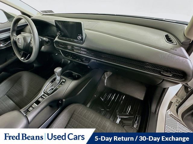 Used 2023 Honda HR-V LX image 28