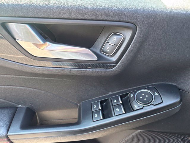 Certified 2025 Ford Escape ST-Line Select AWD/4WD image 14