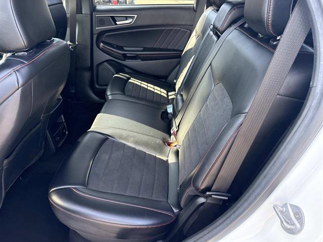 Certified 2022 Ford Edge ST-Line image 15