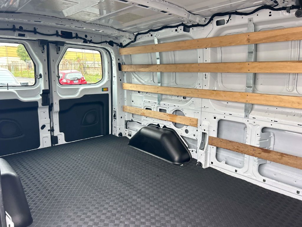 Certified 2025 Ford Transit 250 Low Roof w/ Exterior Upgrade Package RWD image 18