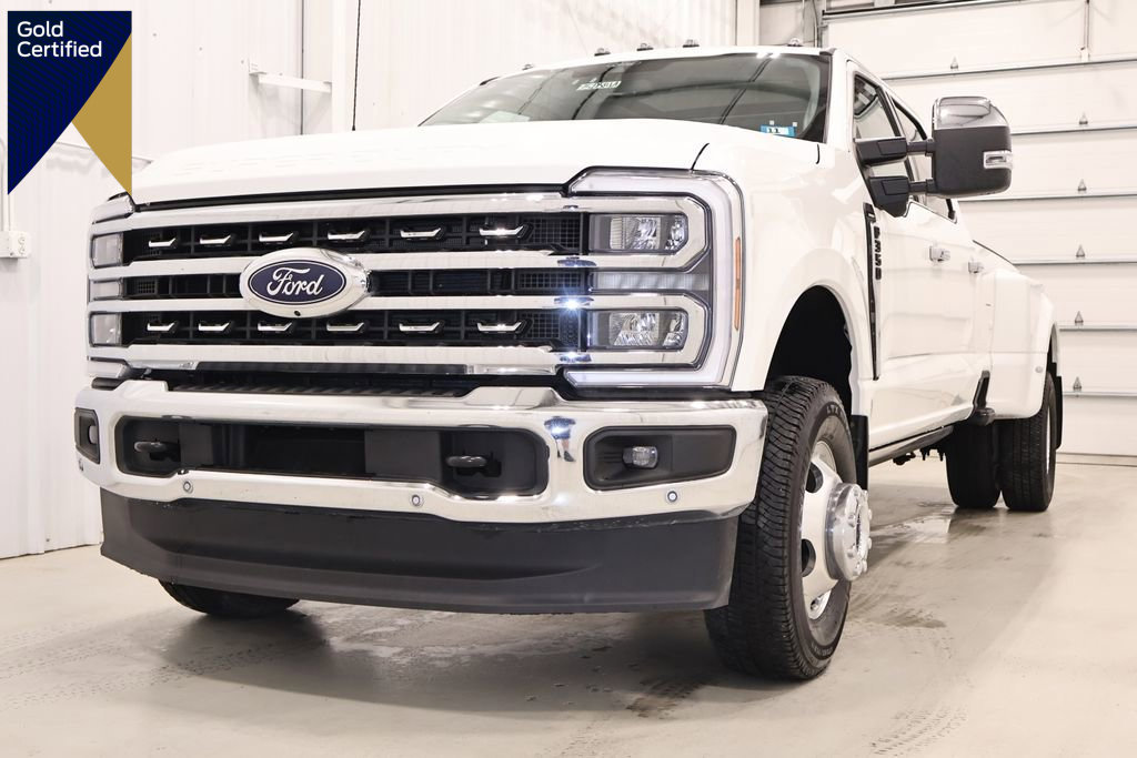 Certified 2025 Ford F350 Lariat w/ Lariat Ultimate Package AWD/4WD image 1
