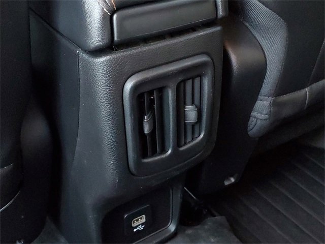 Used 2018 Jeep Compass Latitude image 24
