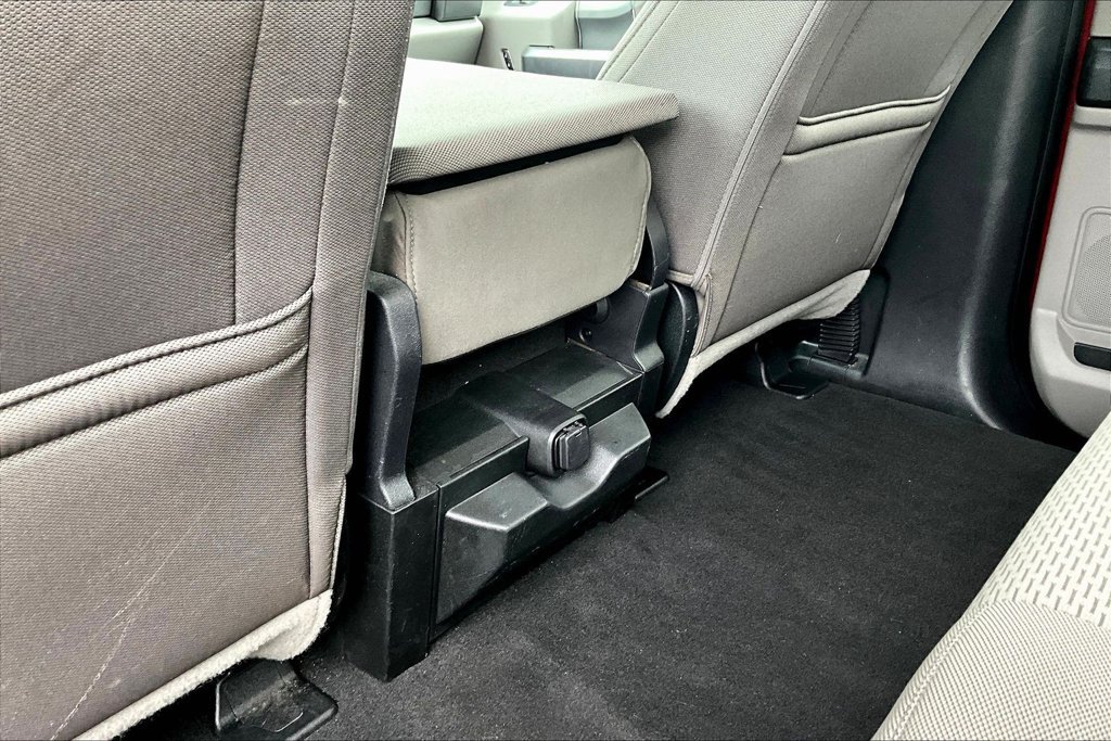Certified 2019 Ford F450 XLT w/ XLT Premium Package AWD/4WD image 14