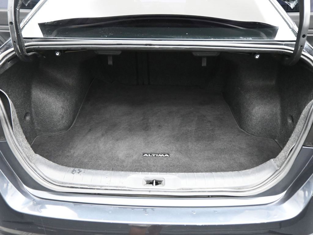 Used 2022 Nissan Altima 2.5 SV image 48