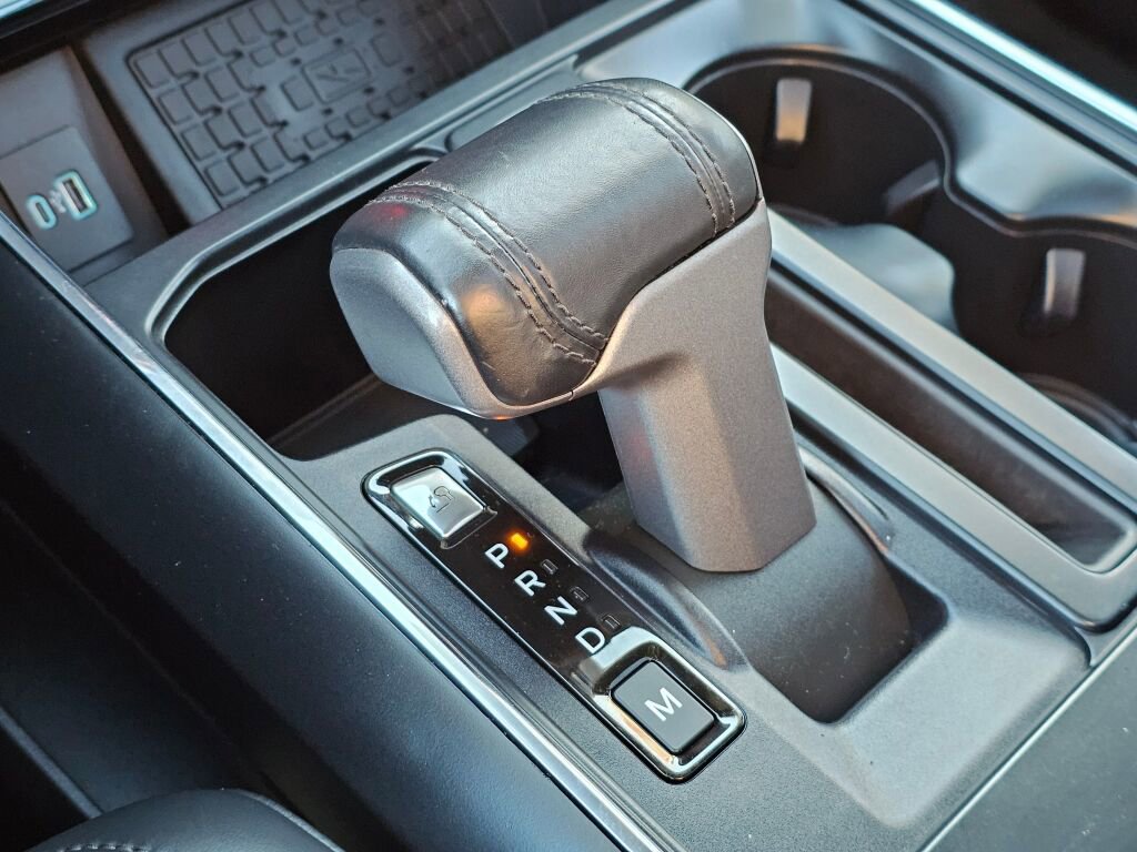 Certified 2023 Ford F150 Raptor w/ Raptor Carbon Fiber Package image 35