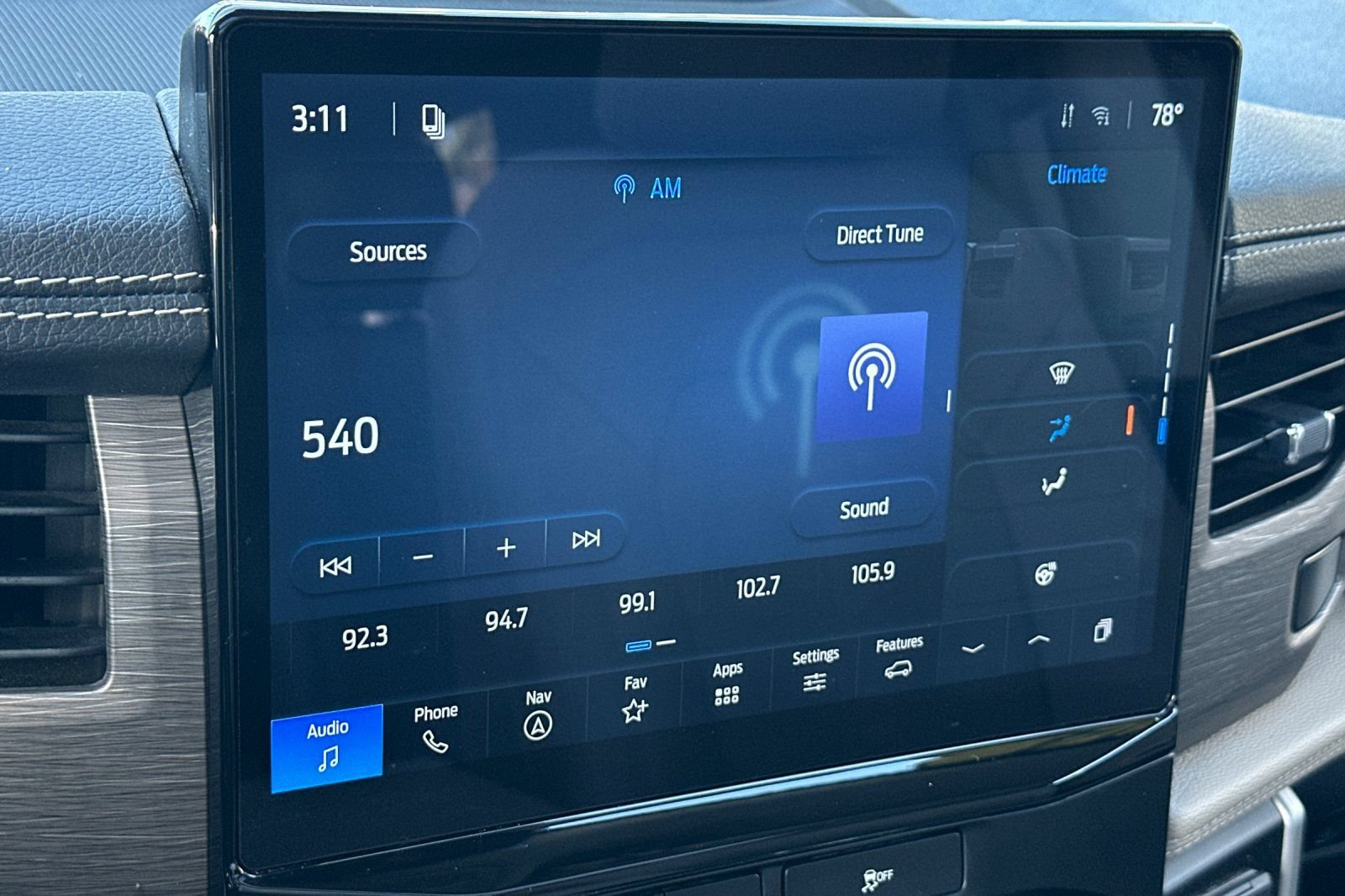 Certified 2024 Ford Expedition Max Limited RWD image 18