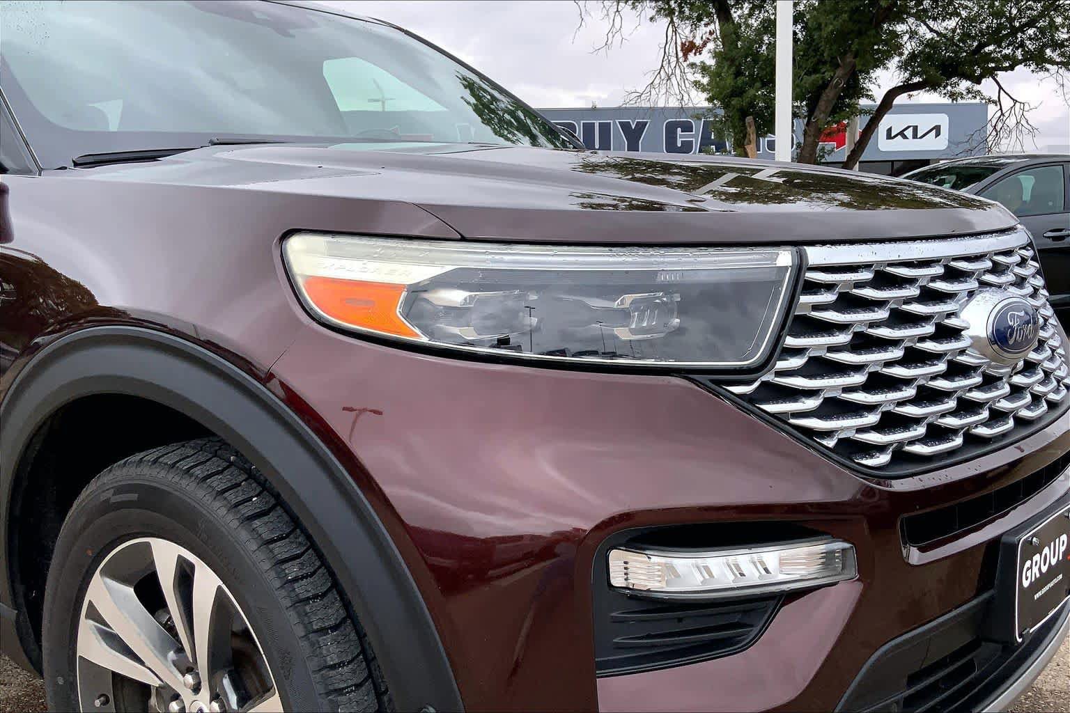 Certified 2020 Ford Explorer Platinum w/ Premium Technology Package AWD/4WD image 28