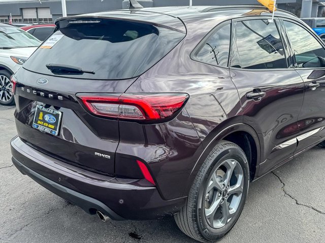 Certified 2023 Ford Escape ST-Line w/ Tech Pack #1 image 5
