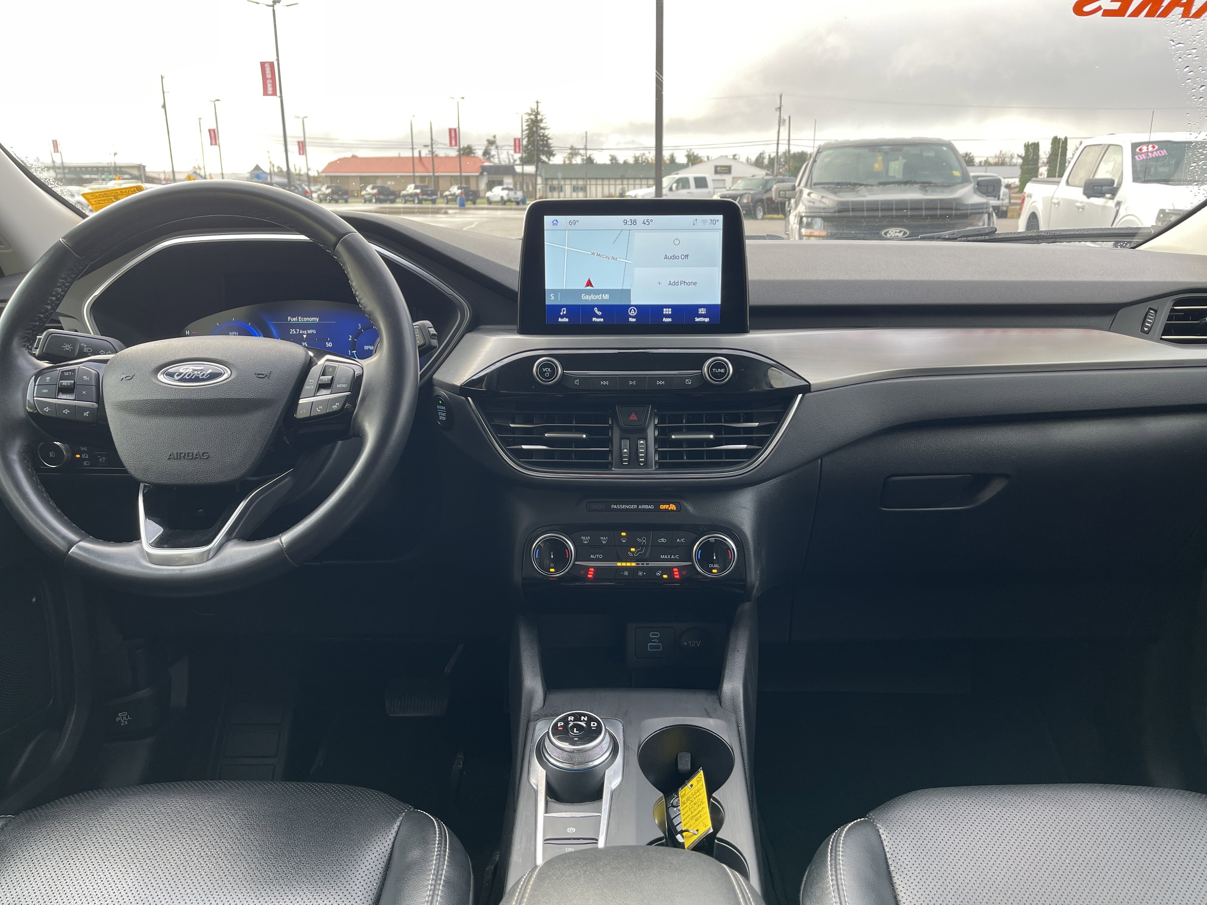 Certified 2022 Ford Escape Titanium image 12