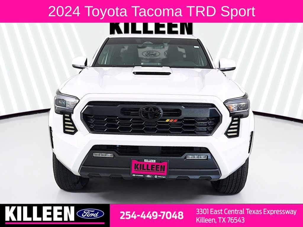 Used 2024 Toyota Tacoma TRD Sport RWD image 2