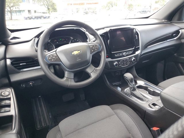 Used 2022 Chevrolet Traverse LT image 13