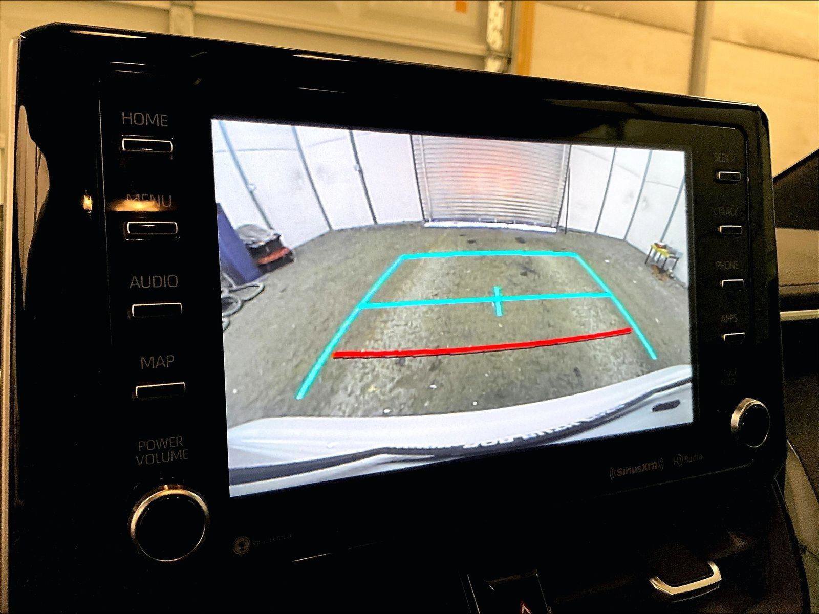 Used 2020 Toyota Corolla XSE FWD image 20