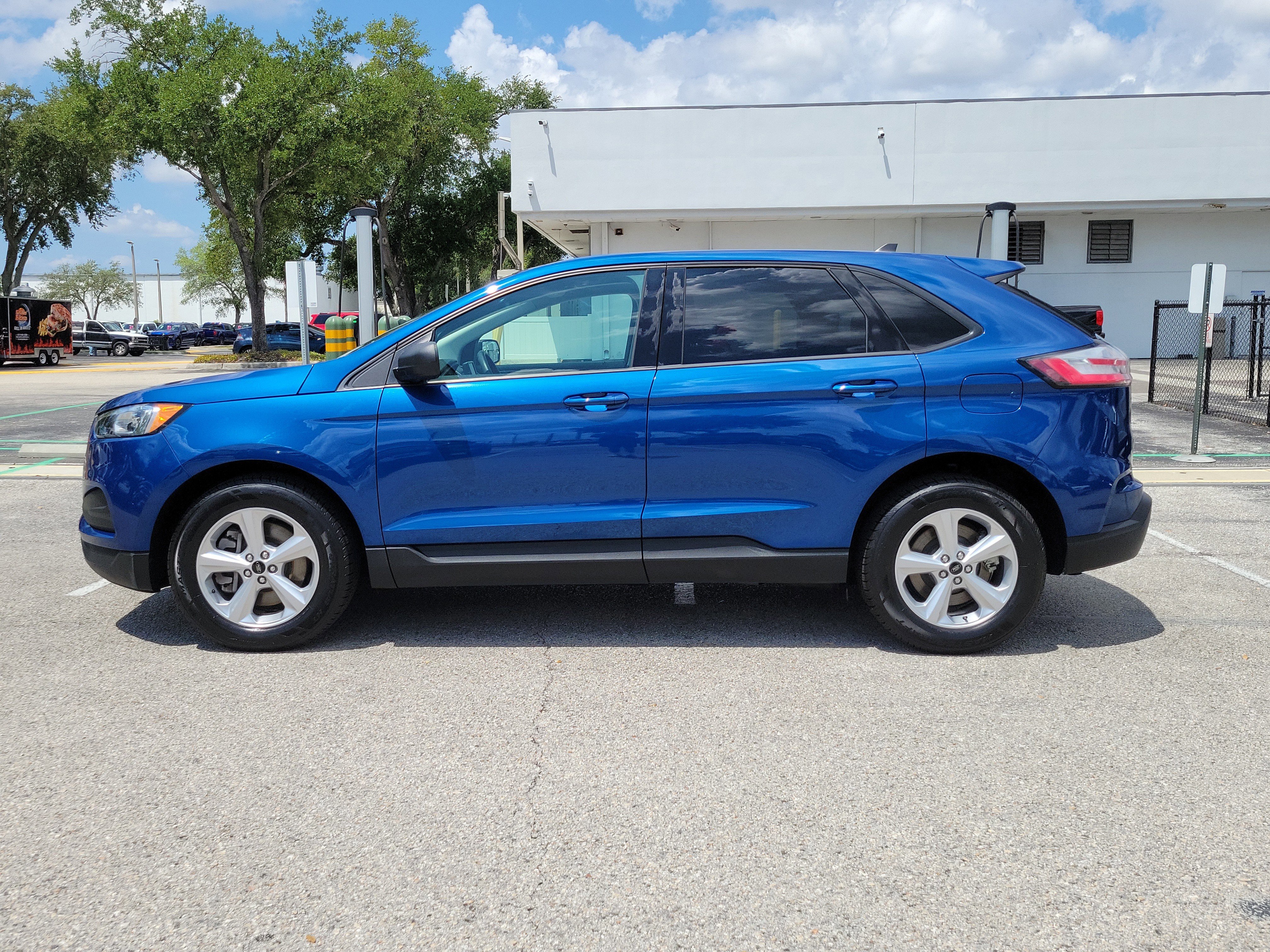 Certified 2024 Ford Edge SE AWD/4WD image 4