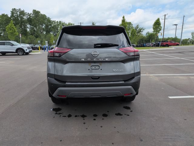 Used 2022 Nissan Rogue SV w/ SV Premium Package AWD/4WD image 6